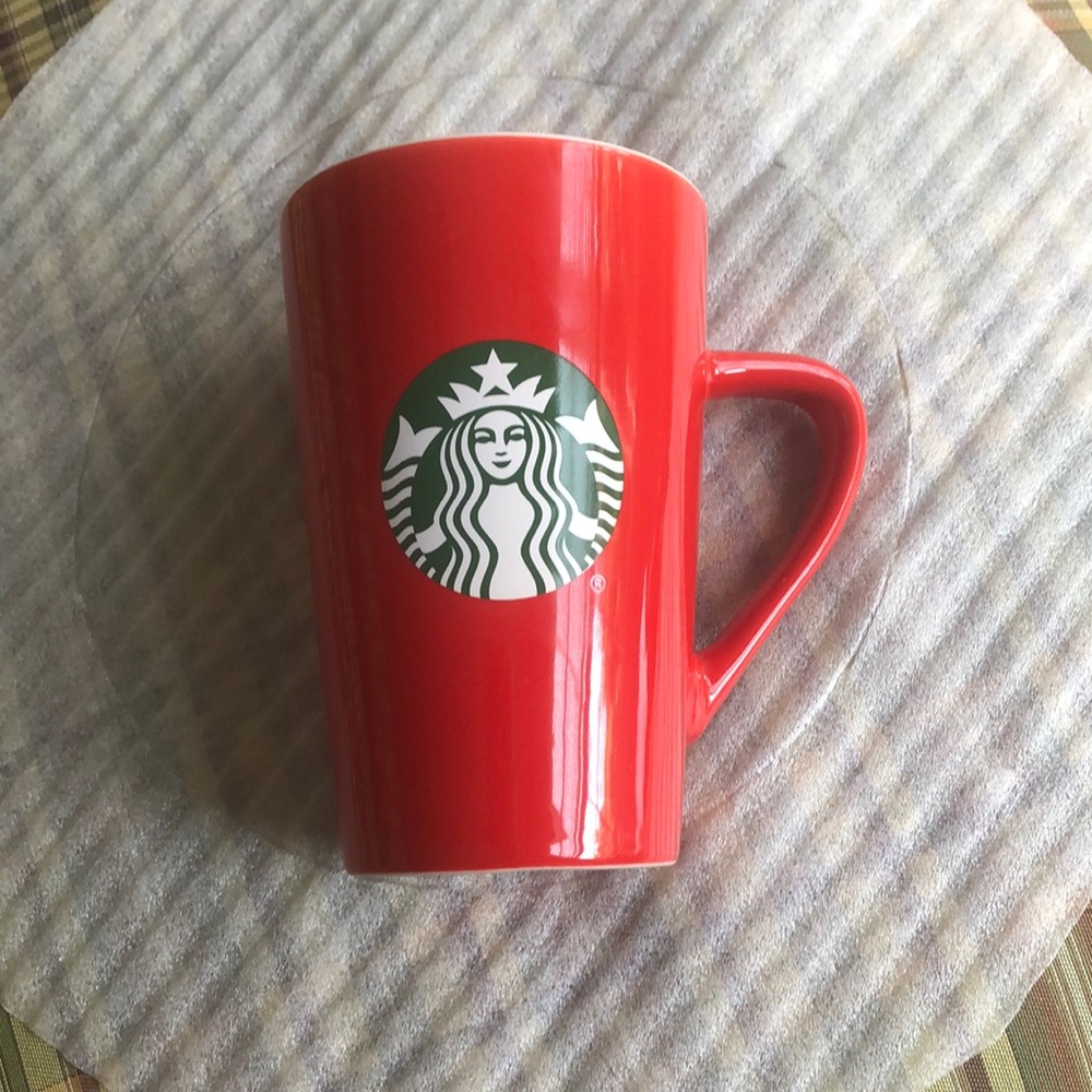 Red Starbucks Mug Cup. Dishwasher and Microwave Safe 12fl. oz 2020 EUC